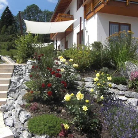 Am Rosengarten Apartment *